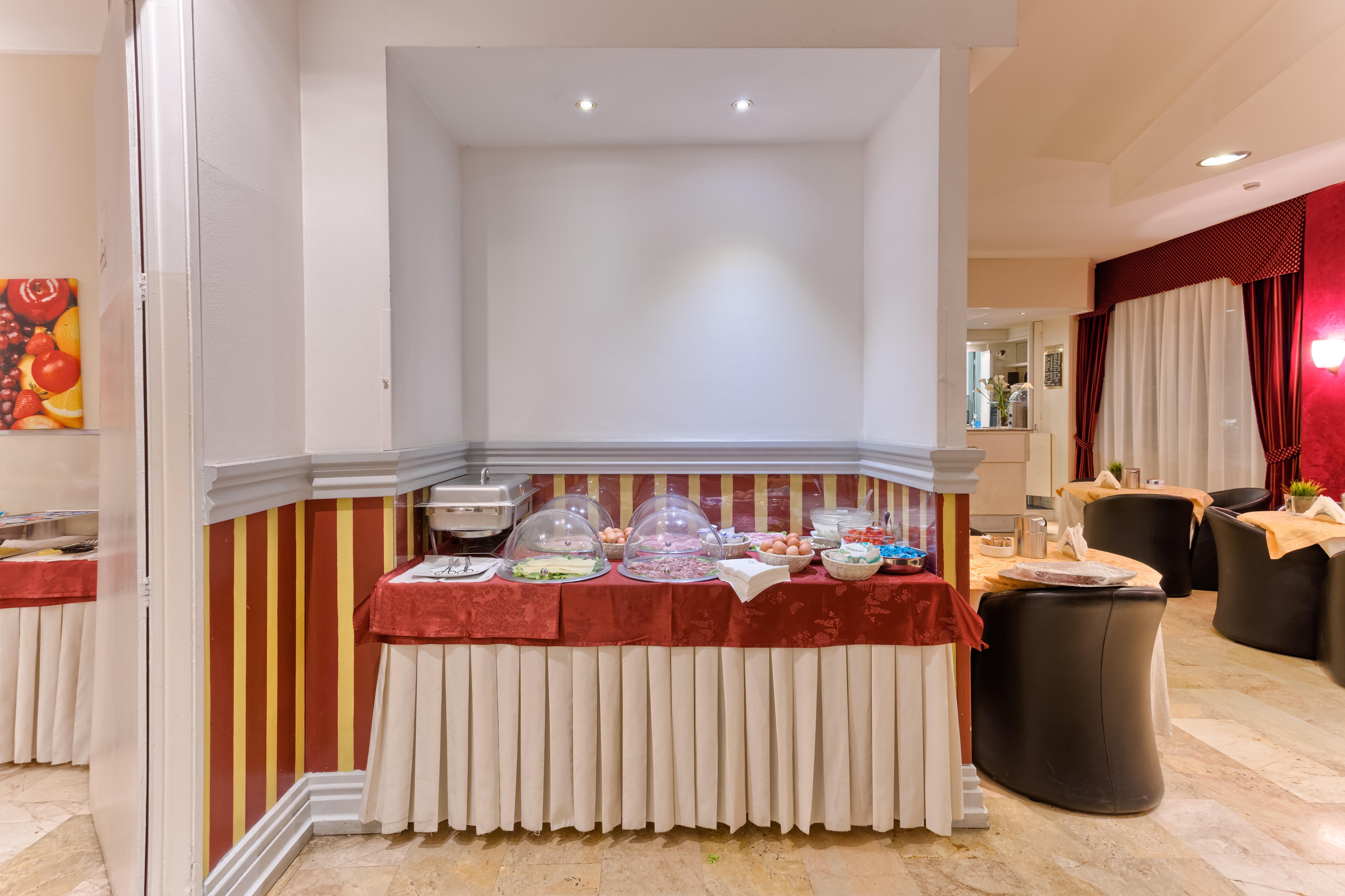 Agape Hotel Aa Hotels Milan Bagian luar foto