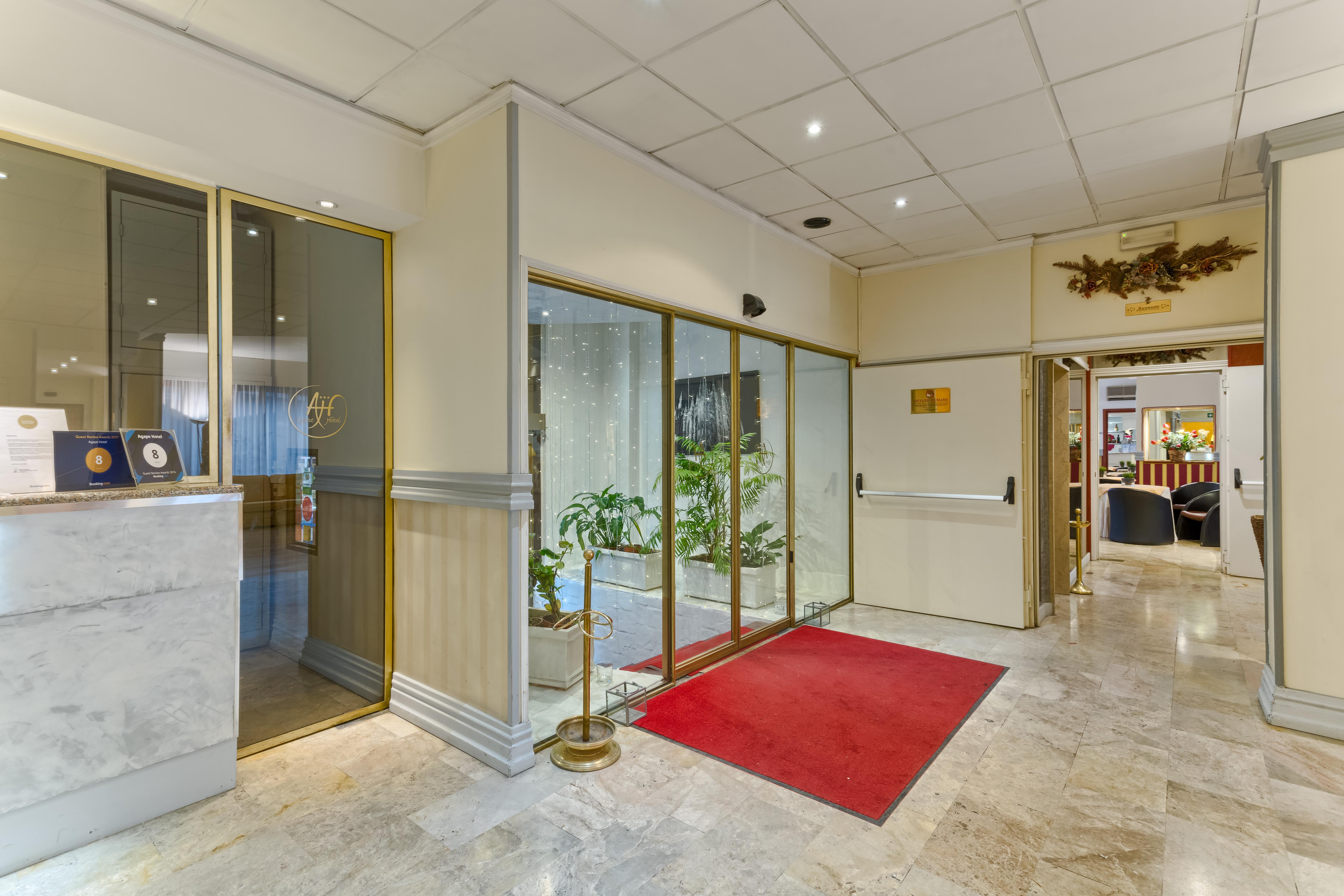 Agape Hotel Aa Hotels Milan Bagian luar foto