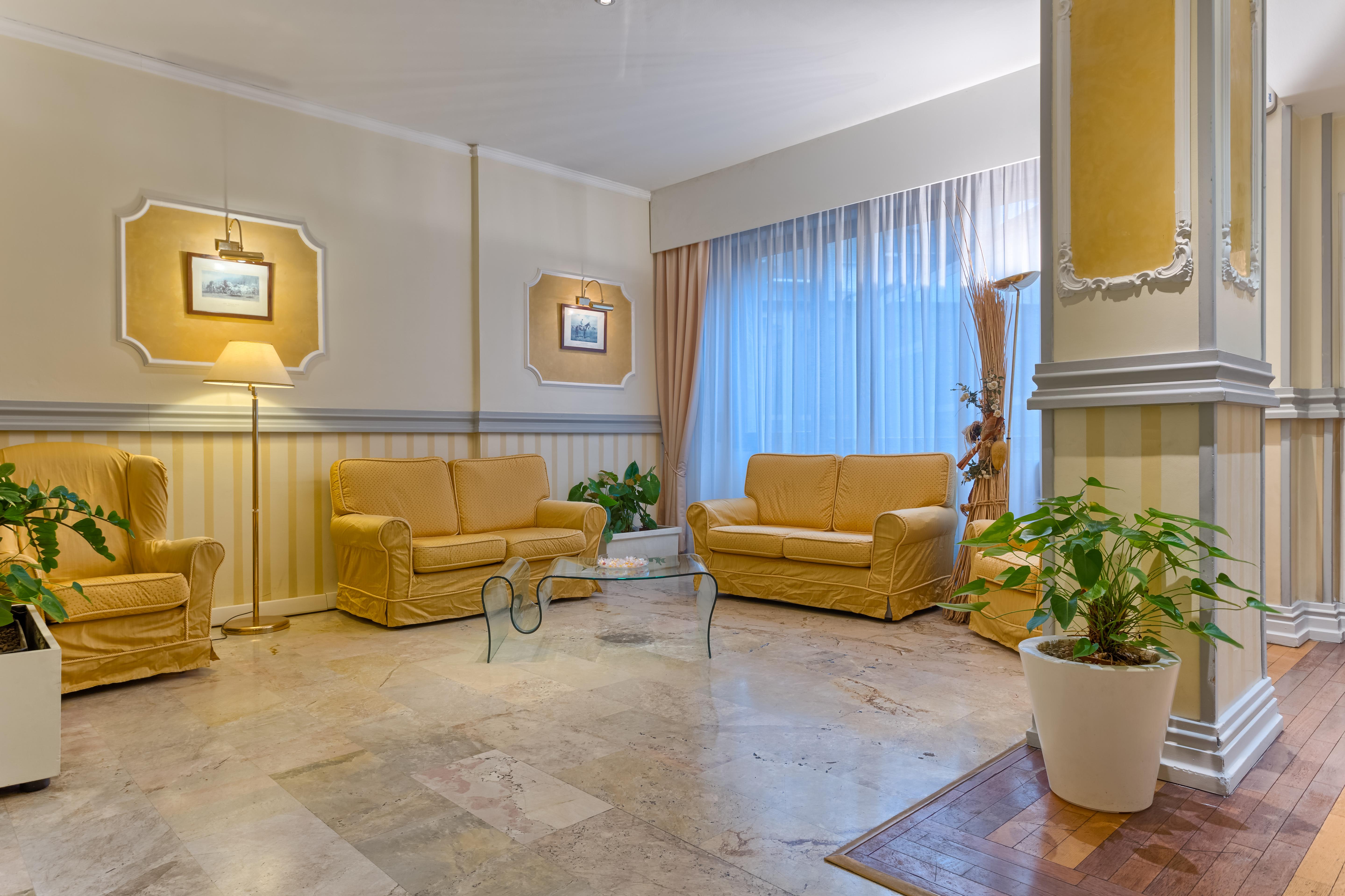 Agape Hotel Aa Hotels Milan Bagian luar foto