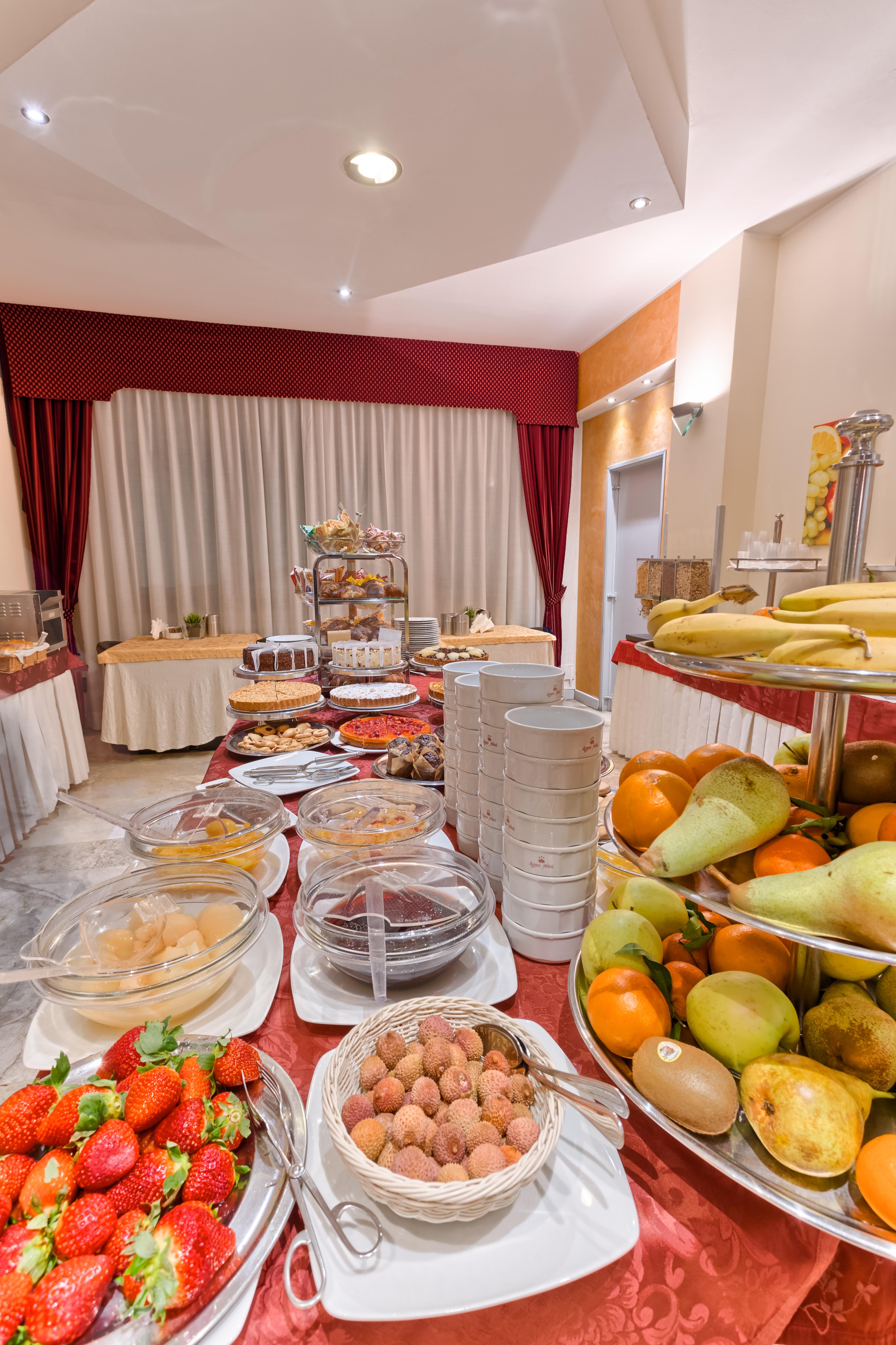 Agape Hotel Aa Hotels Milan Bagian luar foto
